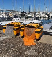 Collecte de déchets à Cassis avec le Jellyfishbot et le Naturoscope !